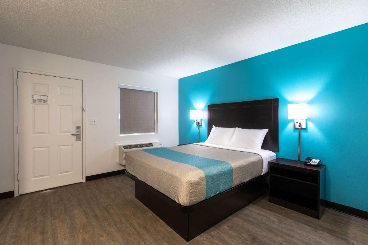 Motel 6-Greenville, Sc - I-85 Near Downtown Экстерьер фото